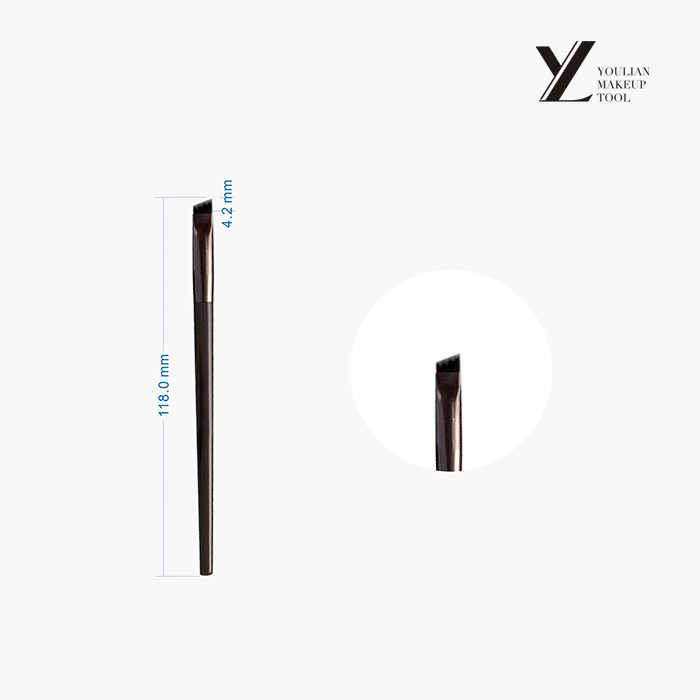 Làm thế nào một sợi lông mày cải thiện kết quả trang điểm và chải lông mày?